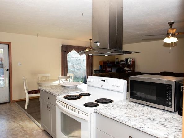 7154  Hedge Drive , Dallas Texas 75249