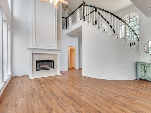 600  Loch Chalet Court , Arlington Texas 76012