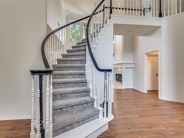 600  Loch Chalet Court , Arlington Texas 76012