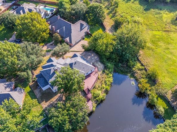 600  Loch Chalet Court , Arlington Texas 76012