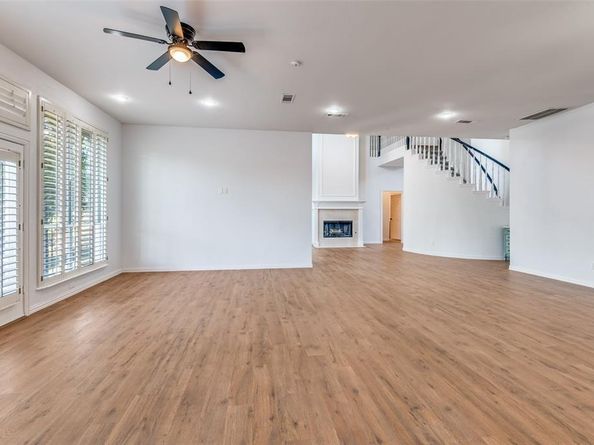 600  Loch Chalet Court , Arlington Texas 76012