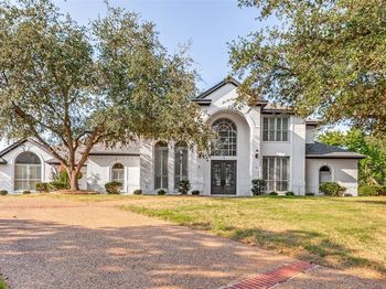 600  Loch Chalet Court 