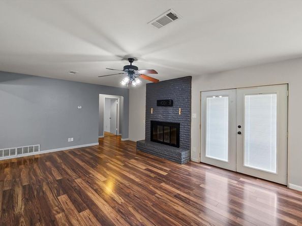 1714  Cheryl Lane , Arlington Texas 76013