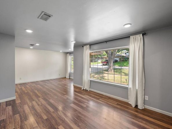 1714  Cheryl Lane , Arlington Texas 76013