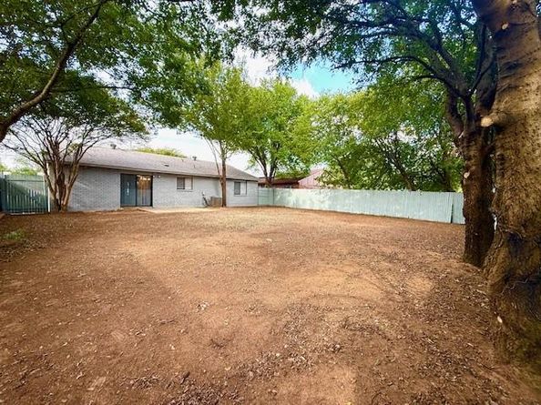 1333  Steinburg Lane , Fort Worth Texas 76134