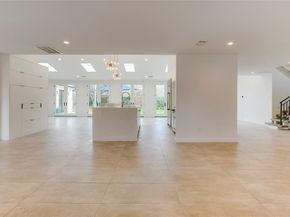 2045  Marydale Drive , Dallas Texas 75208