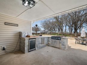 823  Frenchtown Road , Argyle Texas 76226