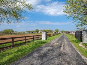 823  Frenchtown Road , Argyle Texas 76226