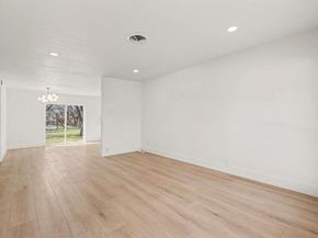 1010  Noble Avenue , Carrollton Texas 75006