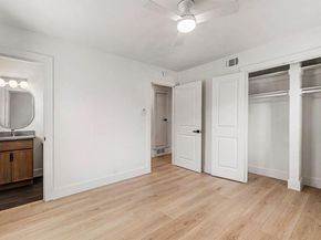 1010  Noble Avenue , Carrollton Texas 75006