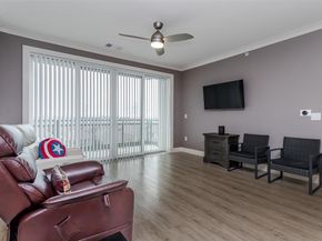 3517  Windhaven Parkway  2404, Lewisville Texas 75056