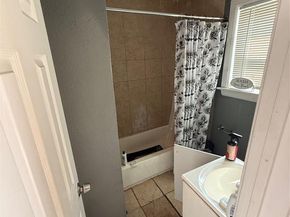 4001  Fitzhugh Avenue , Fort Worth Texas 76105