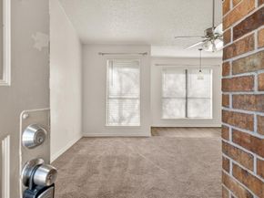 1212  Horizon Trail  3620, Arlington Texas 76011