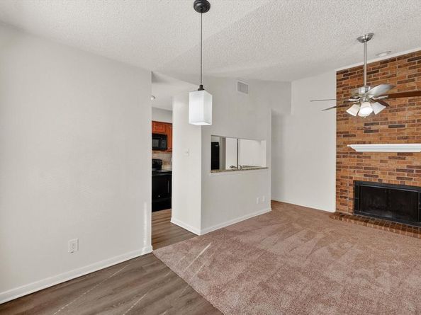 1212  Horizon Trail  3620, Arlington Texas 76011