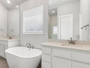 5823  Heatherwood Loop , Sachse Texas 75048