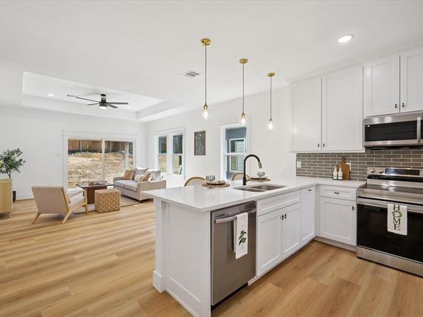 3060  Hardy Street , Fort Worth Texas 76106