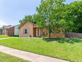 720  Sandstone Drive , Fort Worth Texas 76120