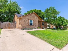 720  Sandstone Drive , Fort Worth Texas 76120