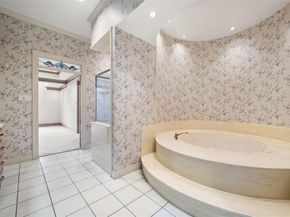 217  Williams Road , Fort Worth Texas 76120