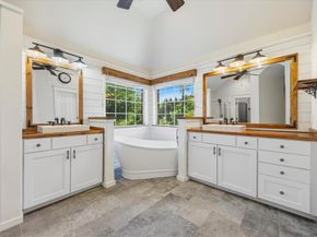 946  Briar Oaks Drive , Rockwall Texas 75087