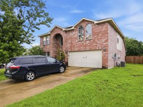 1089  Cove Hollow Drive , Cedar Hill Texas 75104