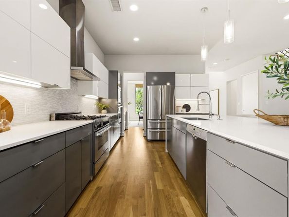4823  Linnet Lane , Dallas Texas 75209
