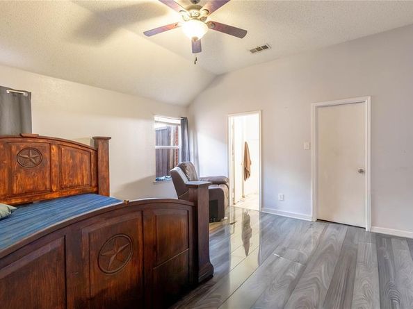 2108  Acorn Grove , Mesquite Texas 75181