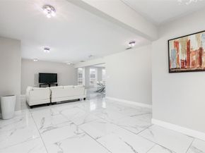 5702  Ellsworth Avenue , Dallas Texas 75206