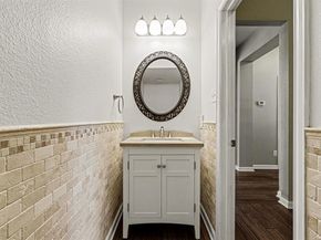 2109  Glen Manor Road , Corinth Texas 76208