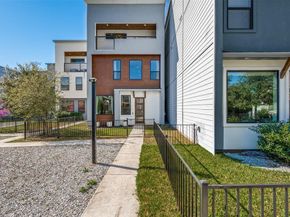 712  Rainwater Road  7, Dallas Texas 75218