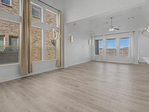 523  Paddock Way , Irving Texas 75039