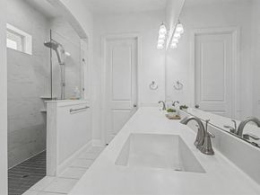 523  Paddock Way , Irving Texas 75039