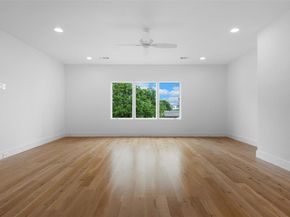 5015  Wenonah Drive , Dallas Texas 75209