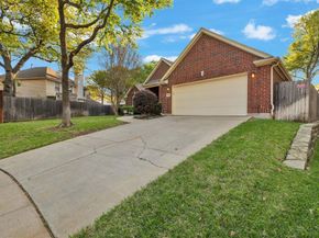 6705  Marie Weldon Court , Arlington Texas 76001