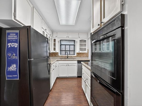 3226  Merida Avenue , Fort Worth Texas 76109