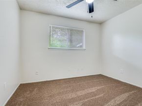 1519  Oakbrook Street , Lancaster Texas 75134