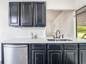1519  Oakbrook Street , Lancaster Texas 75134