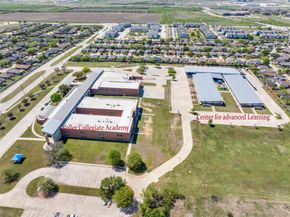 8100  Iris Circle , Fort Worth Texas 76137
