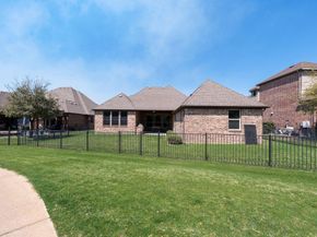 6059  The Resort Boulevard , Fort Worth Texas 76179