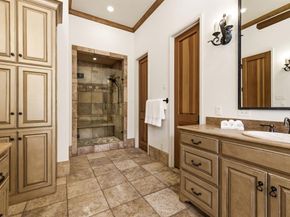 6215  Rex Drive , Dallas Texas 75230