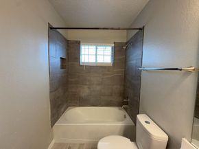 704  Inglewood Trail , DeSoto Texas 75115