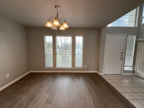 704  Inglewood Trail , DeSoto Texas 75115