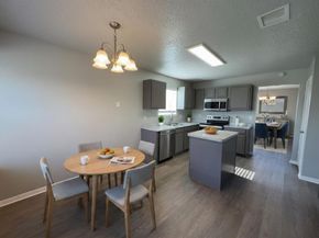 704  Inglewood Trail , DeSoto Texas 75115