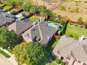 9427  Vista Circle , Irving Texas 75063