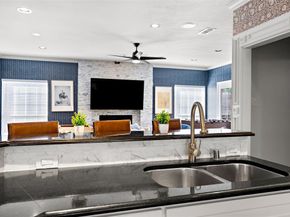 9427  Vista Circle , Irving Texas 75063