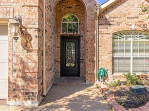 9427  Vista Circle , Irving Texas 75063