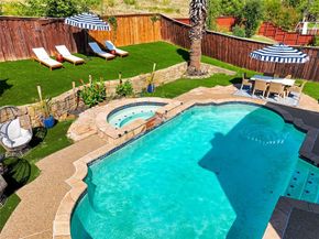 9427  Vista Circle , Irving Texas 75063