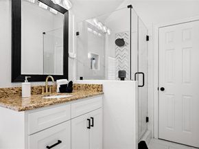 9427  Vista Circle , Irving Texas 75063