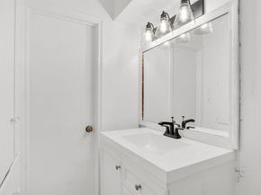 13351  Kit Lane , Dallas Texas 75240