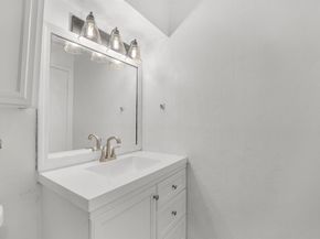 13351  Kit Lane , Dallas Texas 75240